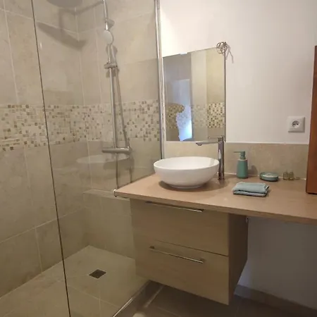 Apartman Charming Nest